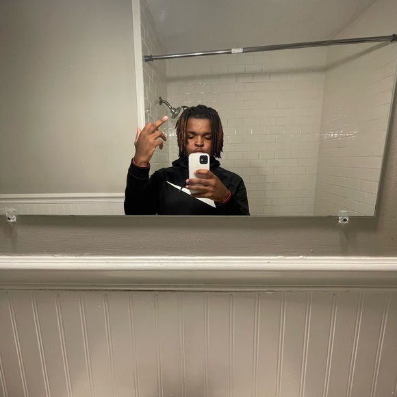 Meet your Posher, Erick - Picture 1 of 1